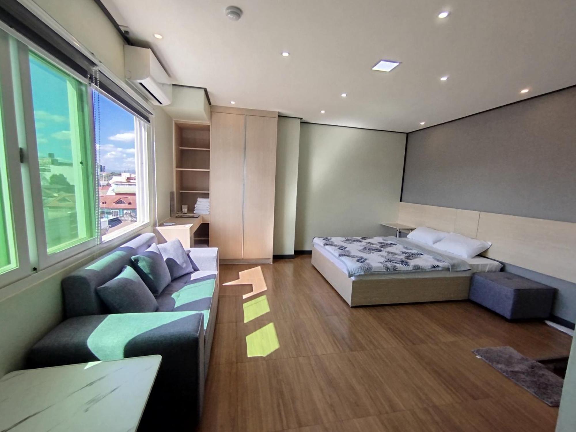Emmaus Condotel آنغلوس المظهر الخارجي الصورة