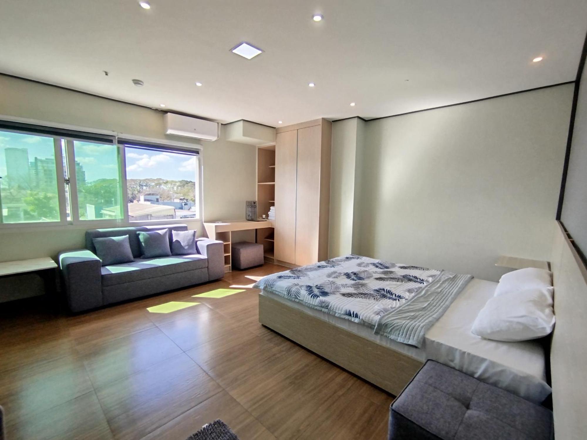 Emmaus Condotel آنغلوس المظهر الخارجي الصورة