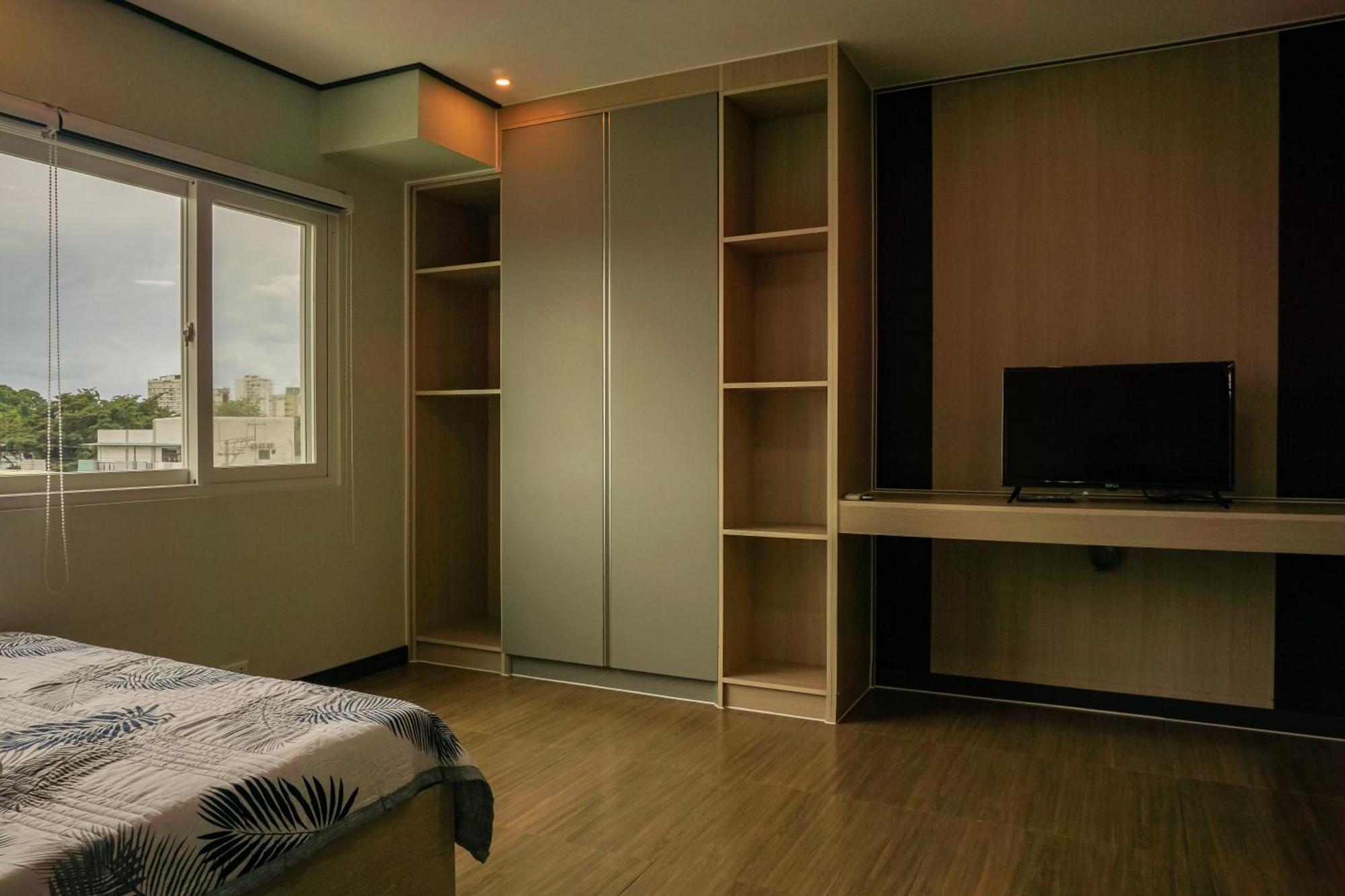 Emmaus Condotel آنغلوس المظهر الخارجي الصورة