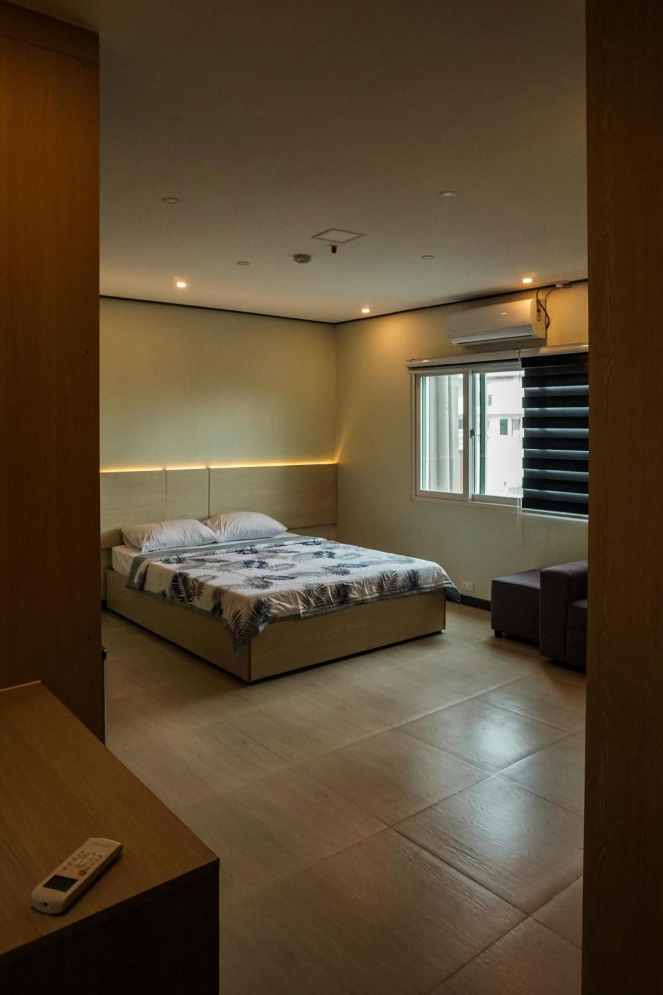 Emmaus Condotel آنغلوس المظهر الخارجي الصورة